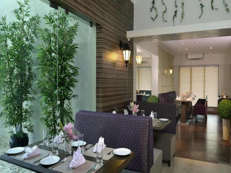 Residency Sarovar Portico Mumbai Exterior foto